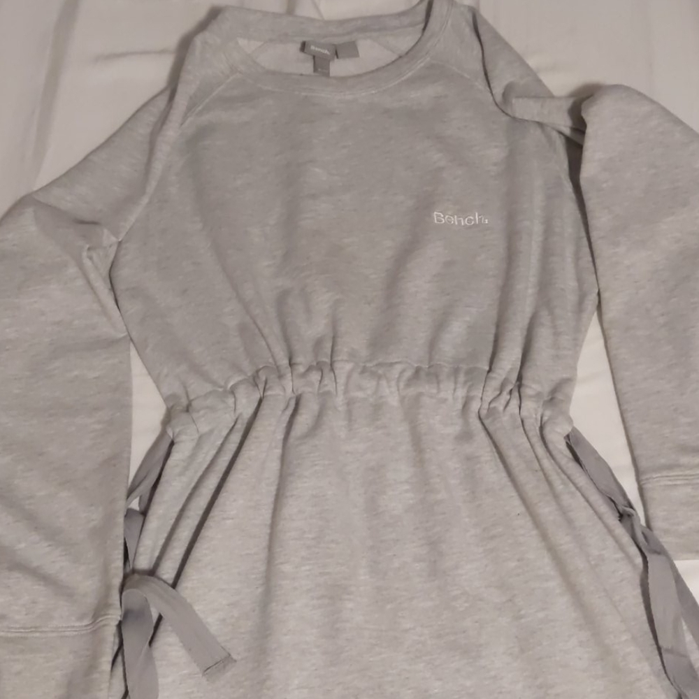 Bench dress